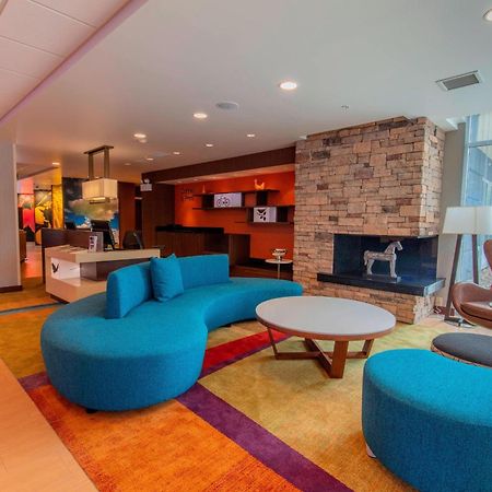 Fairfield Inn & Suites By Marriott Atlanta Woodstock Exterior photo